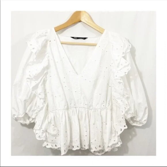 ZARA EYELET RUFFLE PUFF SLEEVE COTTON OUTWORK OPENWORK EMBROIDERED TOP - Picture 4 of 10